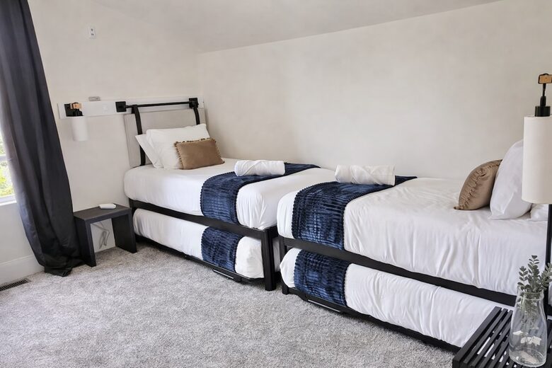 Indianapolis Residence with Walkable Access to Butler University - Indianapolis, Indiana