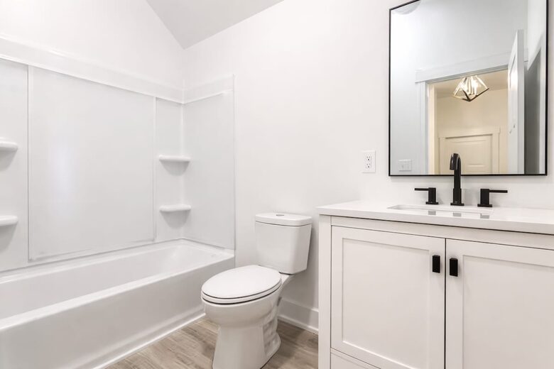 Indianapolis Residence with Walkable Access to Butler University - Indianapolis, Indiana