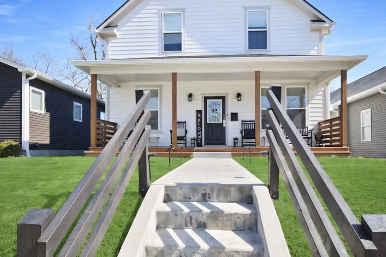 Indianapolis Residence with Walkable Access to Butler University - Indianapolis, Indiana