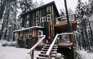 The Perch | Cozy Cottage near Flathead Lake - Somers, Montana