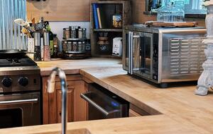 The Perch | Cozy Cottage near Flathead Lake - Somers, Montana