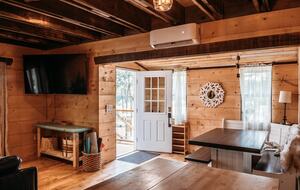 The Perch | Cozy Cottage near Flathead Lake - Somers, Montana
