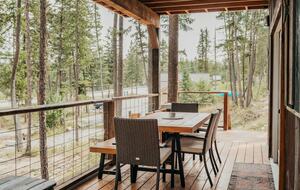 The Perch | Cozy Cottage near Flathead Lake - Somers, Montana