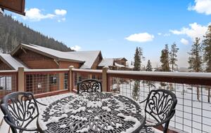 Keystone Townhome with Hot Tub & Shuttle Access - Keystone, Colorado