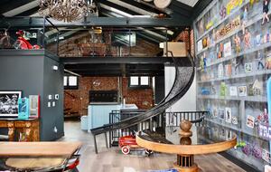 Eclectic Group Getaway in a Reimagined 1911 Landmark - Denver, Colorado