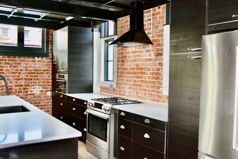 Eclectic Group Getaway in a Reimagined 1911 Landmark - Denver, Colorado