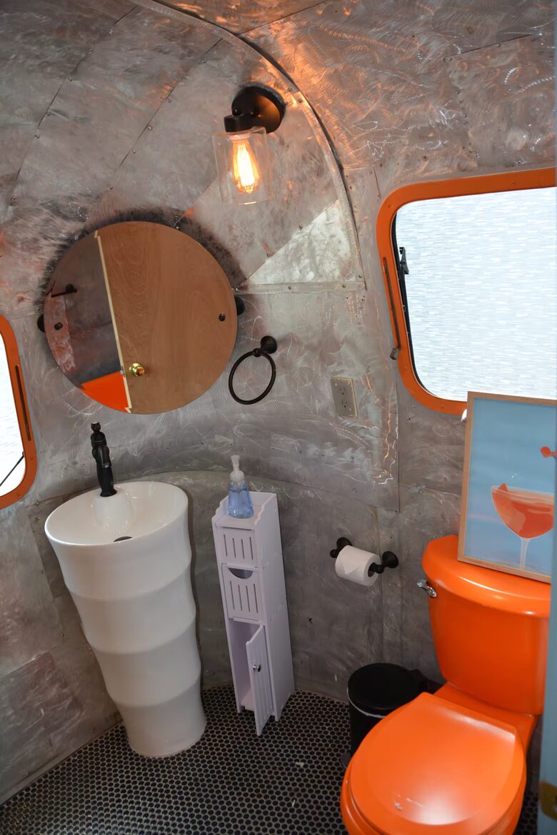 Eclectic Group Getaway in a Reimagined 1911 Landmark - Denver, Colorado