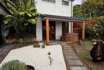 Elevated Oceanview Residence with Infinity Pool - Lennox Head, Australia