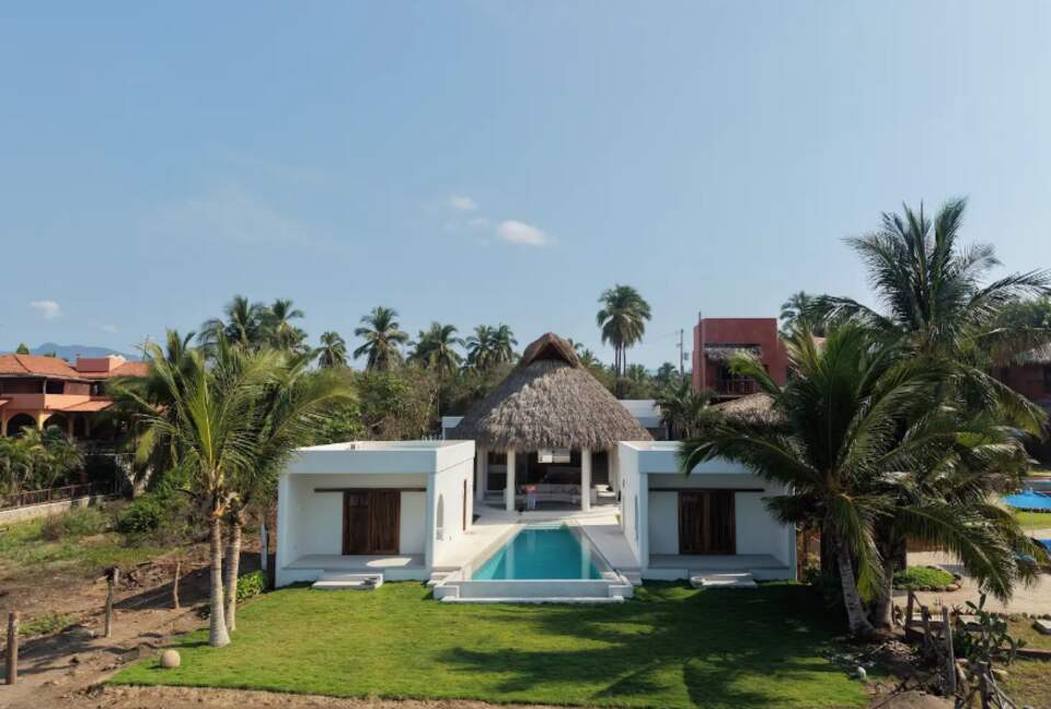 Playa Saladita Surf Villa with Infinity Pool - Guerrero, Mexico