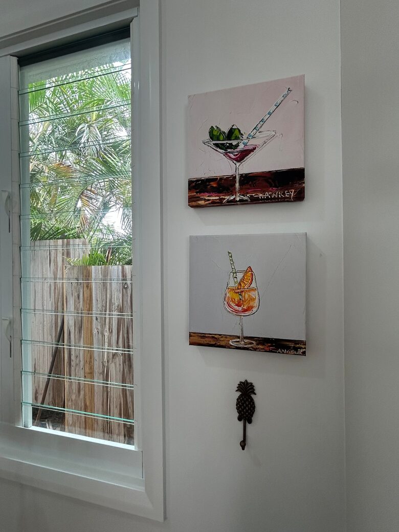 Nelly Bay Waterfront Apartment with Alfresco Living - Nelly Bay, Australia