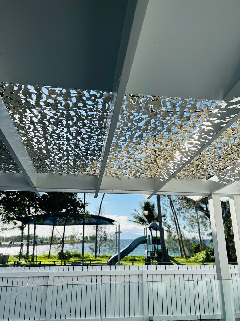 Nelly Bay Waterfront Apartment with Alfresco Living - Nelly Bay, Australia