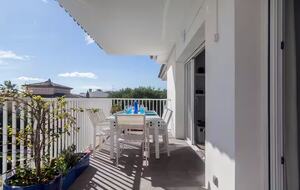 Seaside Apartment on the Paseo Marítimo - Sitges, Spain