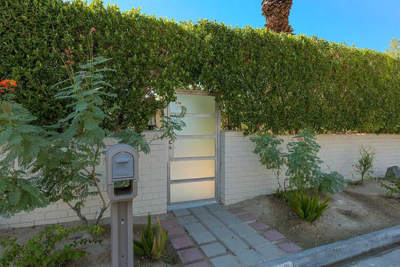 Burt Lancaster Estate | Palm Springs Retreat with Resort Amenities - Palm Springs, California