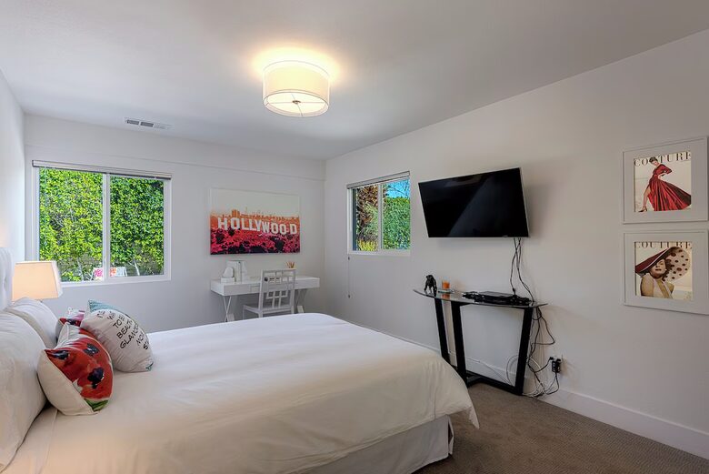 Burt Lancaster Estate | Palm Springs Retreat with Resort Amenities - Palm Springs, California