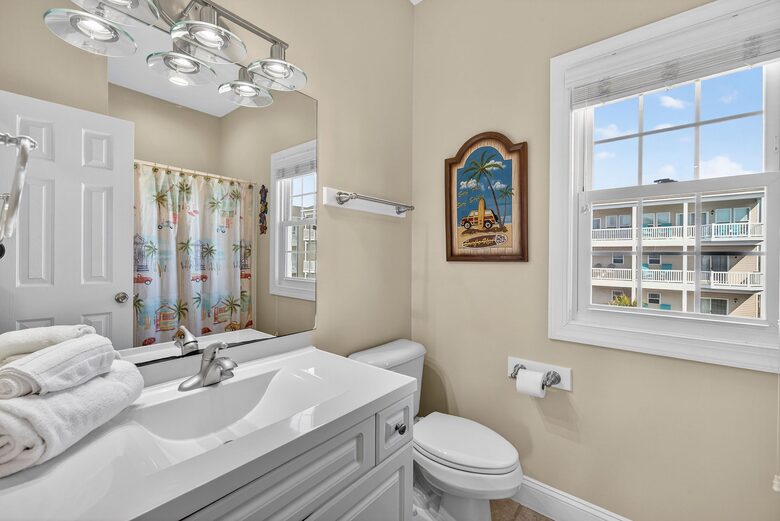 Oceanfront- Heated Pool! Private & Hot Tub - North Topsail Beach, North Carolina