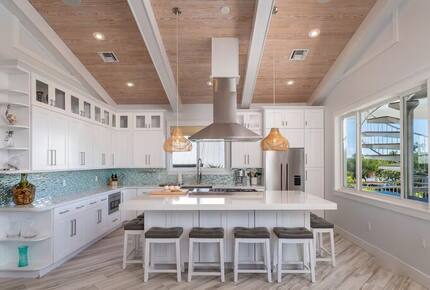 Modern Keys Escape with Rooftop & Sunset Views - Tavernier, Florida