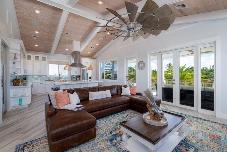 Modern Keys Escape with Rooftop & Sunset Views - Tavernier, Florida