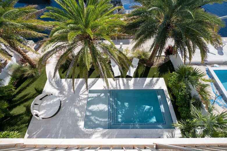 Modern Keys Escape with Rooftop & Sunset Views - Tavernier, Florida