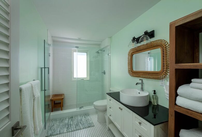 Modern Keys Escape with Rooftop & Sunset Views - Tavernier, Florida