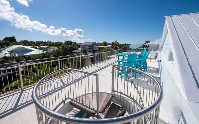 Modern Keys Escape with Rooftop & Sunset Views - Tavernier, Florida