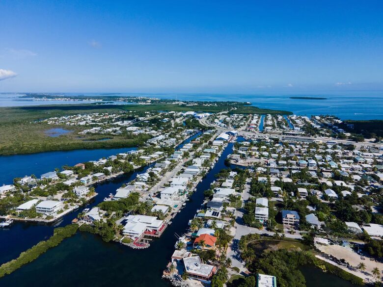 Modern Keys Escape with Rooftop & Sunset Views - Tavernier, Florida
