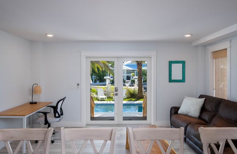 Modern Keys Escape with Rooftop & Sunset Views - Tavernier, Florida