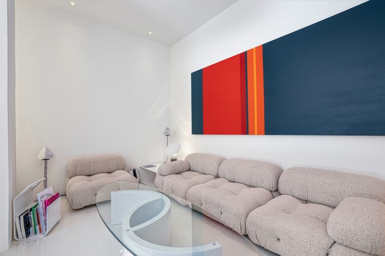 Designer Loft Living in Historic Athens - Athens, Greece