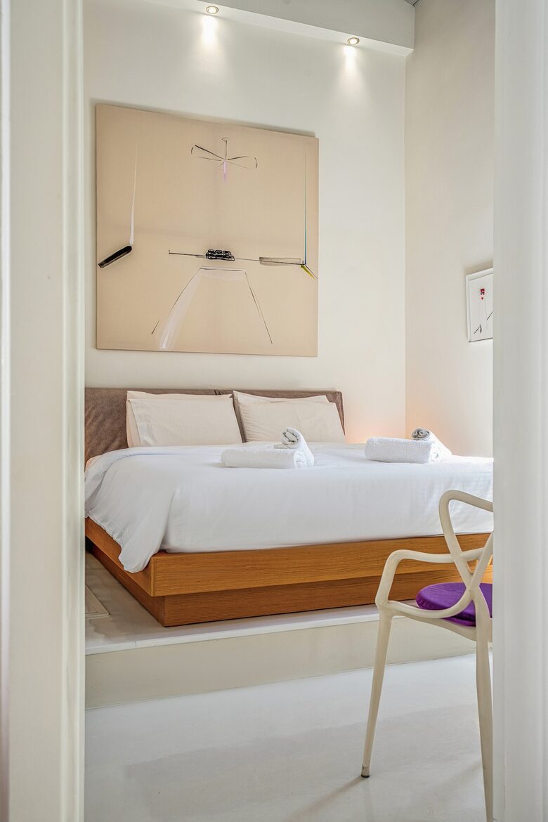 Designer Loft Living in Historic Athens - Athens, Greece