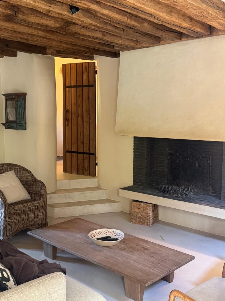 Timeless Mill Living by the River - Boussy-Saint-Antoine, France