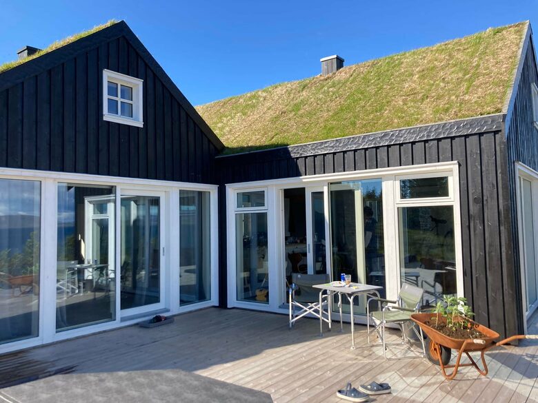 A Lakeside Tribute to Icelandic Heritage - Selfoss, Iceland