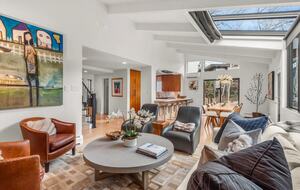 Aspen Amazing | Walk-to-Town | Aspen Mountain and Crystal Lake Views