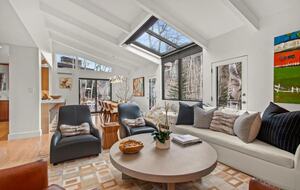 Aspen Amazing | Walk-to-Town | Aspen Mountain and Crystal Lake Views