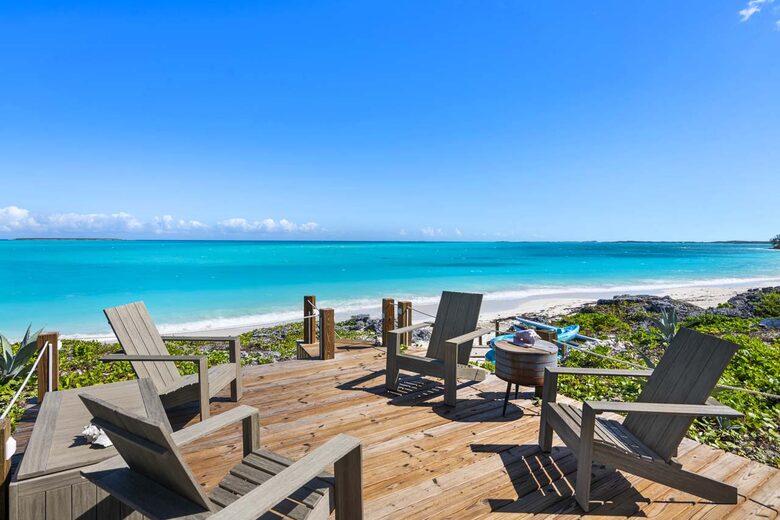 The Lemon Tree House - Moss Town, Bahamas