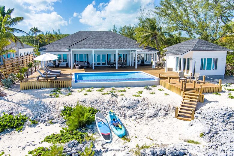 The Lemon Tree House - Moss Town, Bahamas