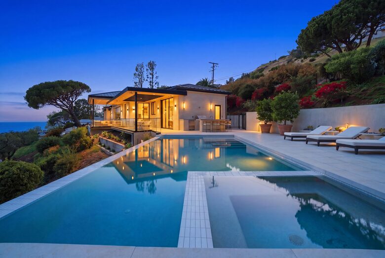 Malibu Contemporary Coastal - Malibu, California