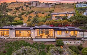 Malibu Contemporary Coastal - Malibu, California