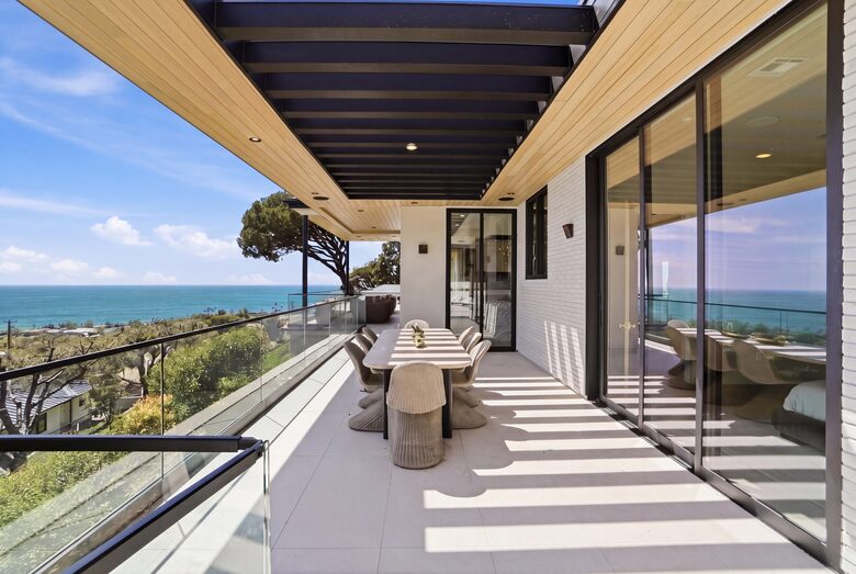 Malibu Contemporary Coastal - Malibu, California