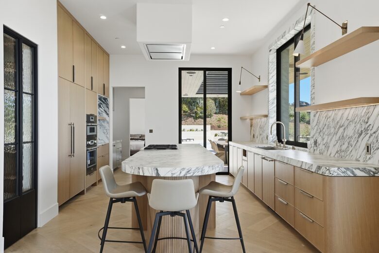 Malibu Contemporary Coastal - Malibu, California