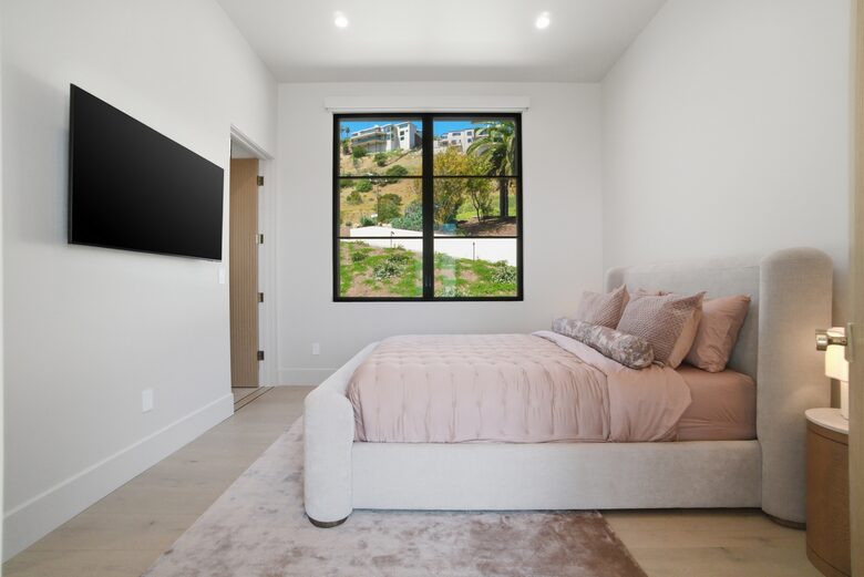 Malibu Contemporary Coastal - Malibu, California