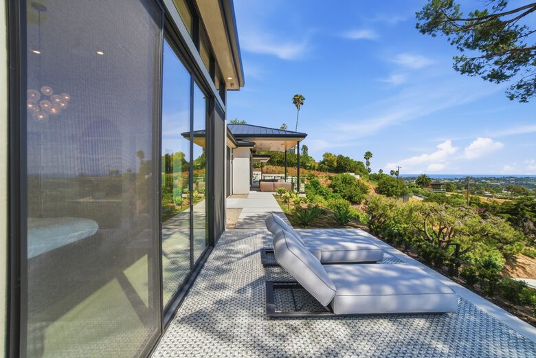 Malibu Contemporary Coastal - Malibu, California