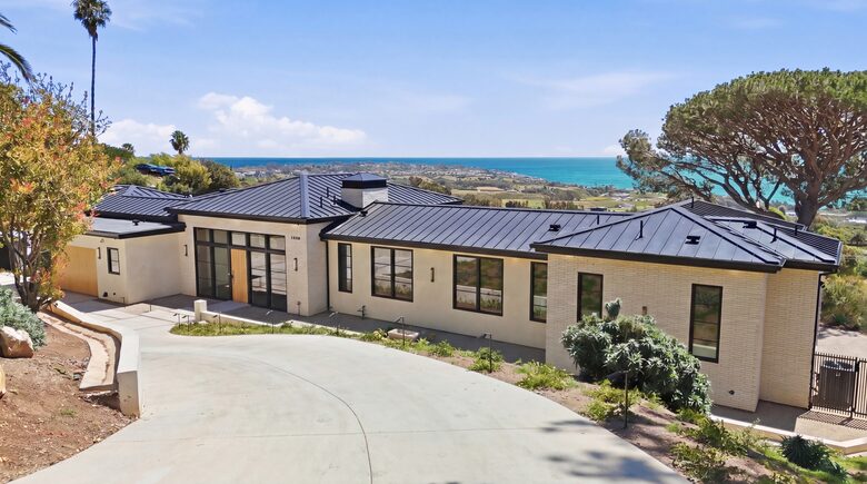 Malibu Contemporary Coastal - Malibu, California