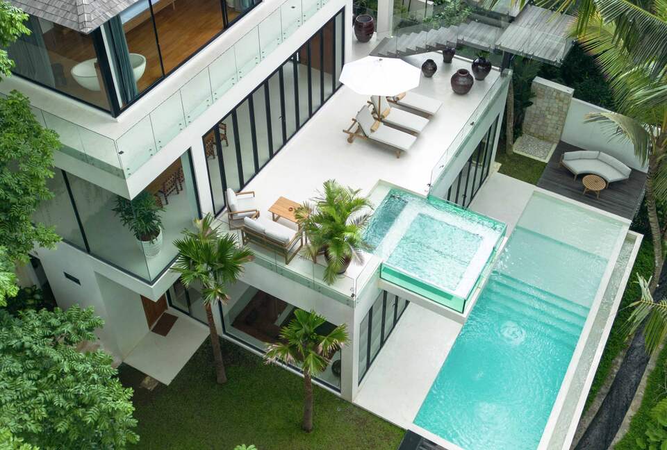 Villa Joyia - Luxury Ubud Retreat Suspended Over the Jungle - Gianyar, Indonesia