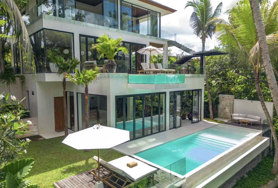 Villa Joyia - Luxury Ubud Retreat Suspended Over the Jungle - Gianyar, Indonesia