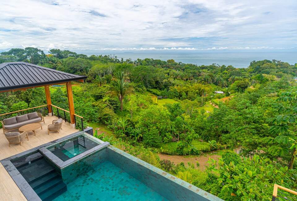 Pacific Horizon Infinity Pool in Costa Rica - Ballena, Costa Rica