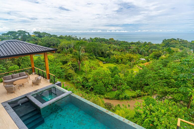 Pacific Horizon Infinity Pool in Costa Rica - Ballena, Costa Rica