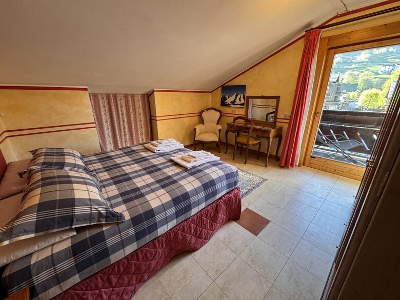 Warm and Inviting Alpine Escape - Bormio, Italy