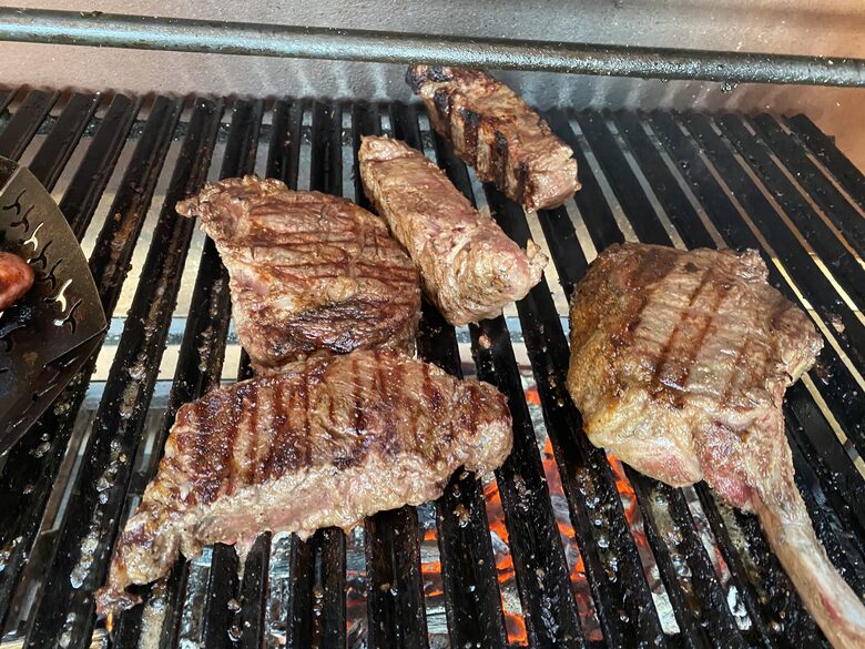 Valle de Bravo Estate with Villa & Private Bungalow-Casa Majaika. - Valle de Bravo, Mexico