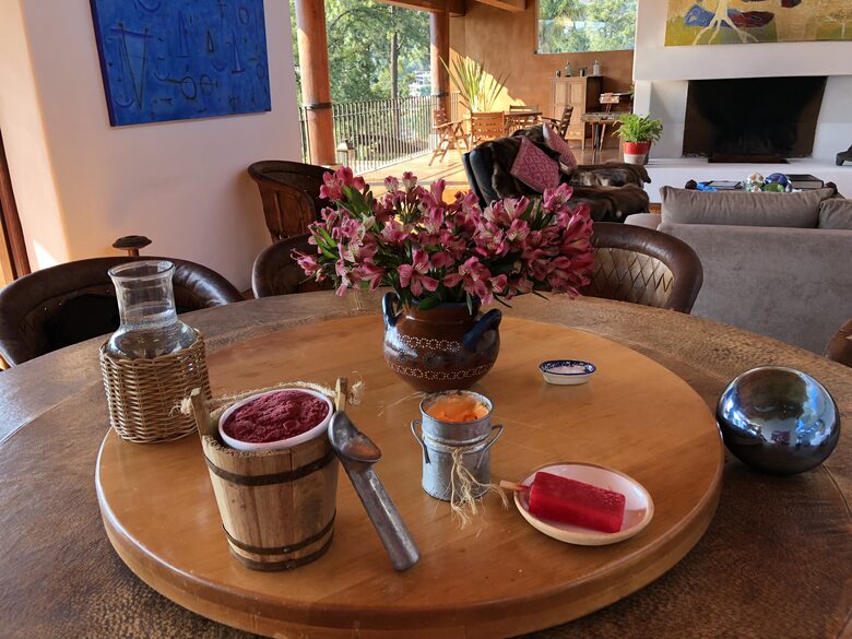 Valle de Bravo Estate with Villa & Private Bungalow-Casa Majaika. - Valle de Bravo, Mexico