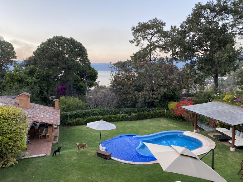 Valle de Bravo Estate with Villa & Private Bungalow-Casa Majaika. - Valle de Bravo, Mexico