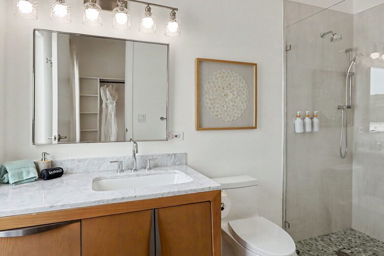 Tar Bay Oceanfront Splendor | Includes Pool and Guest House - Great Exuma, Bahamas